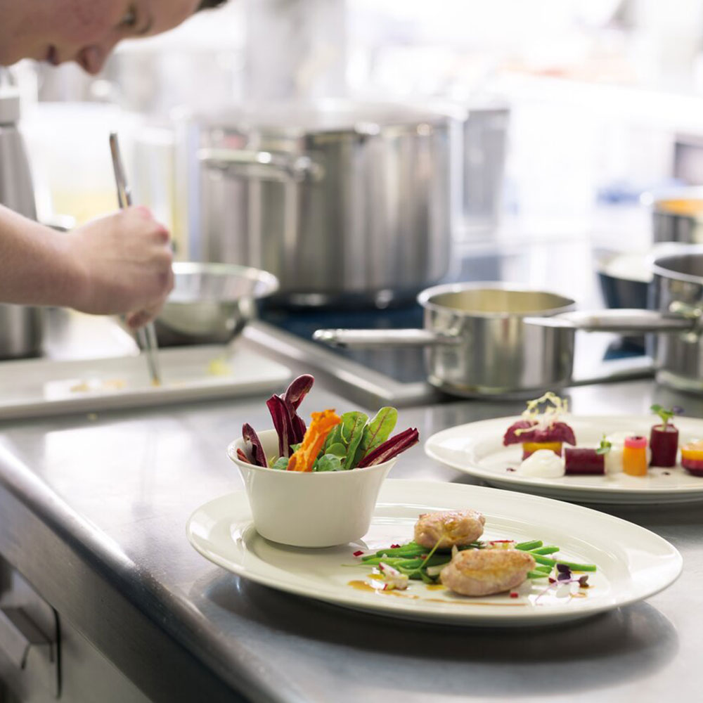 268-35362-schonwald-generation-porcelain-dinnerware-plates-bowls-with-rim_02 GENERATION PLATTER OVAL W/RIM 38X30CM - Image 2