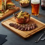 LEONE CUTTING BOARD ACACIA 32.5X17.5X2 - Image 3